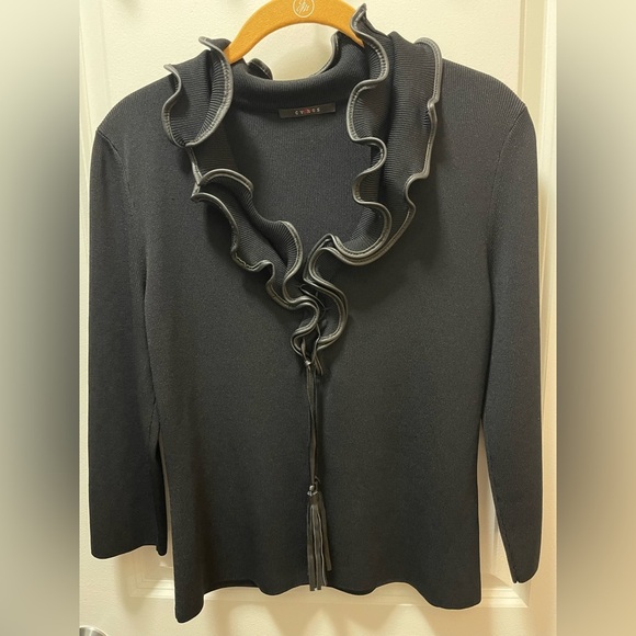 Cyrus Knit Skirt & Top Trimmed In Genuine Leather. - Picture 3 of 11